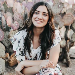 Meet your Posher, Ashley